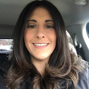 Meet your Posher, Maria